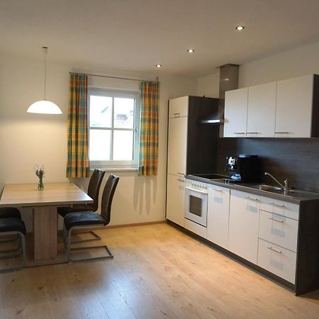 Ferienwohnung Hausleitner Zell am Moos Exteriör bild